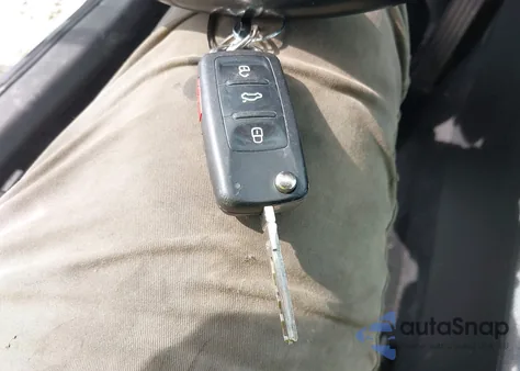 2015 Volkswagen Passat 1.8T Wolfsburg Edition from USA, damaged, VIN 1VWAT7A31FC016497